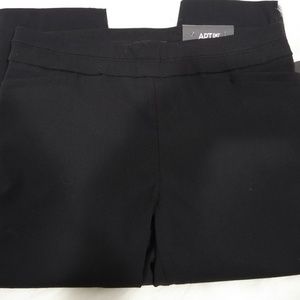 Nwt A.P.T 9  stretch dress capris size 12p